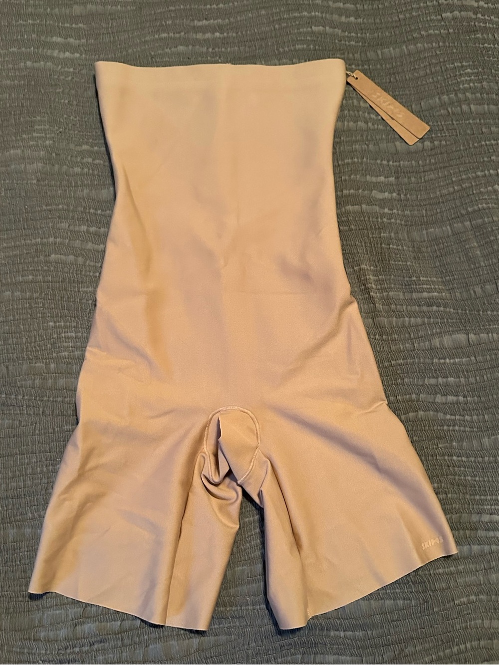 SKIMS Body High Waisted Mid Thigh Shaping Short in Clay